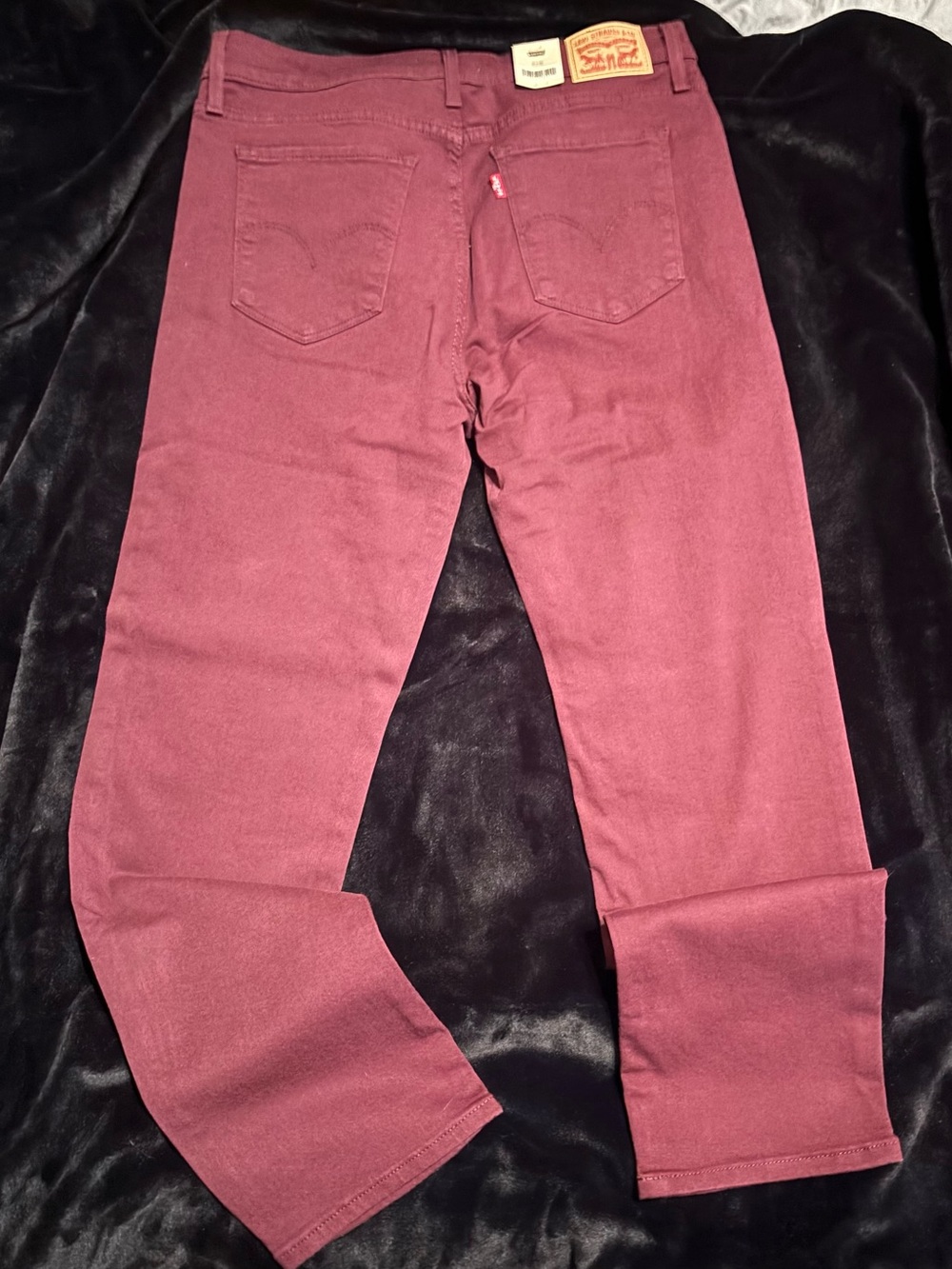 Levi's Straight-Leg Jeans in Dusty Wine